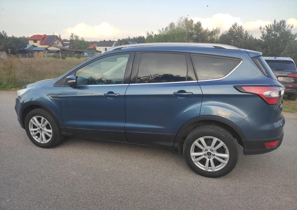 Ford Kuga cena 54999 przebieg: 170000, rok produkcji 2018 z Ostrołęka małe 232